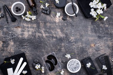 Siyah kömür detoks kozmetik seti