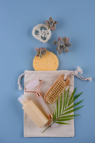 Accesorio de cuidado de la piel reutilizable. Concepto de estilo de vida sostenible cero residuos — Foto de Stock