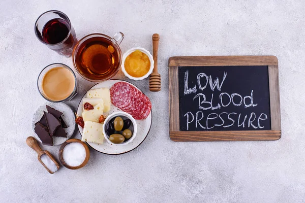 Maneiras naturais de aumentar a pressão arterial. — Fotografia de Stock
