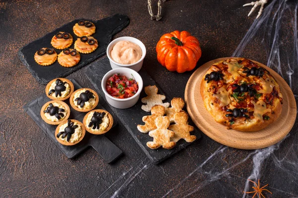 Scary appetizers for Halloween party — Stock Photo, Image