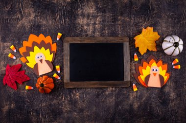 El yapımı hindiyle Şükran Günü geçmişi