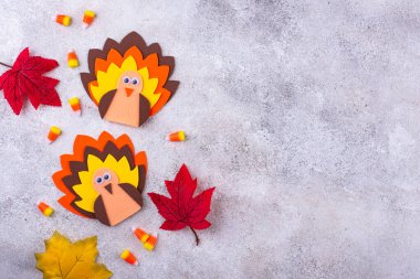 El yapımı hindiyle Şükran Günü geçmişi