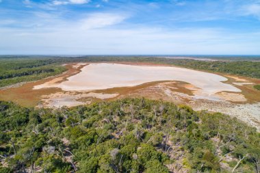 Gippsland, Victoria, Avustralya 'daki kuru göl manzarası