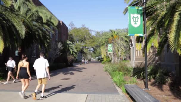 New Orleans Janeiro 2021 Logotipo Tulane University Banners Campus — Vídeo de Stock