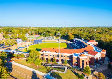 Oxford, MS - 31 Ekim 2025: Swayze Field Oxford Üniversitesi Stadyumu, Mississippi Rebels Üniversitesi kolej beyzbol takımı 2022 NCAA Ulusal Şampiyonları 'nın evidir..