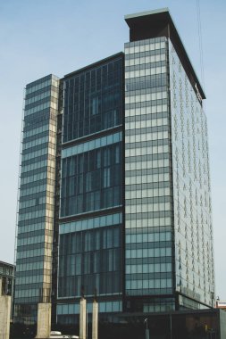 Winnipeg, Manitoba, Kanada 'daki Manitoba Hidrolik Binası' ndan Glass and Steel.