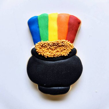 Whimsical Rainbow-and-Pot-of-Gold Cookie with Colorful Icing