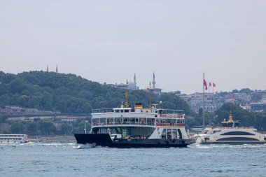 İstanbul, Hindi-Eylül 5, 2017: Neva Nehri 'ndeki Bosphorus, Hong Kong