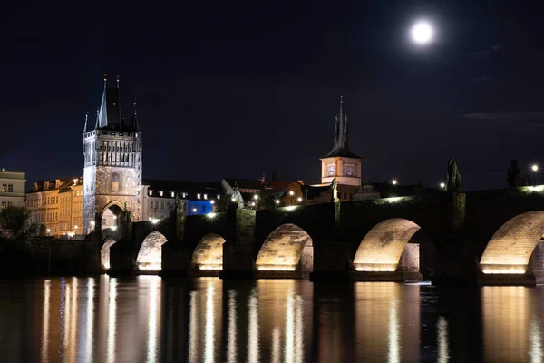 Lampioni Luce Lui Sul Ponte Carlo Del Xiv Secolo Sul — Foto Stock