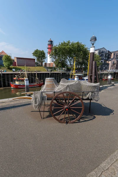 Ancien Chariot Pêche Bois Avec Paniers Crabe Tonneau Vigne Recouvert — Photo