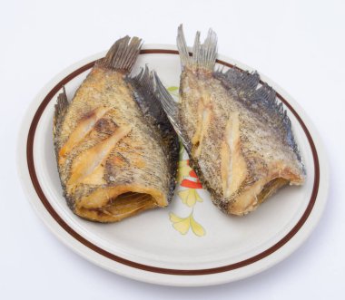 Yılan derisi Gourami Balığı, Pla Salit, balık kızartması