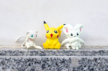Bangkok, Tayland - 15 Temmuz 2016: Pokemon Japon çizgi film animasyonundaki Pikachu karakteri.