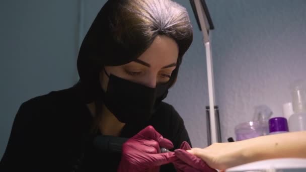 Master Manicure Dressed According All Rules Mask Gloves Hat Beauty — Stock Video