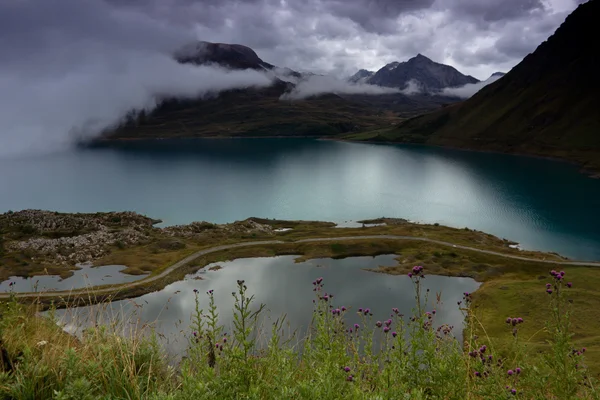 Alpine meer, Frankrijk — Stockfoto