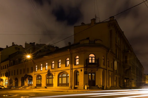 Apatinski lane i St. Petersburg, Ryssland — Stockfoto