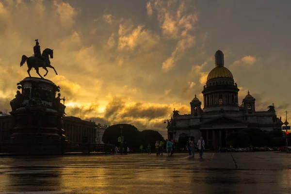 Náměstí svatého Izáka, St. Petersburg, Rusko — Stock fotografie