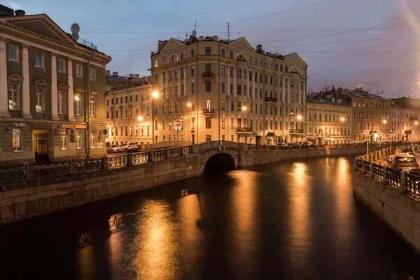 El terraplén del río Moika en San Petersburgo, Rusia —  Fotos de Stock