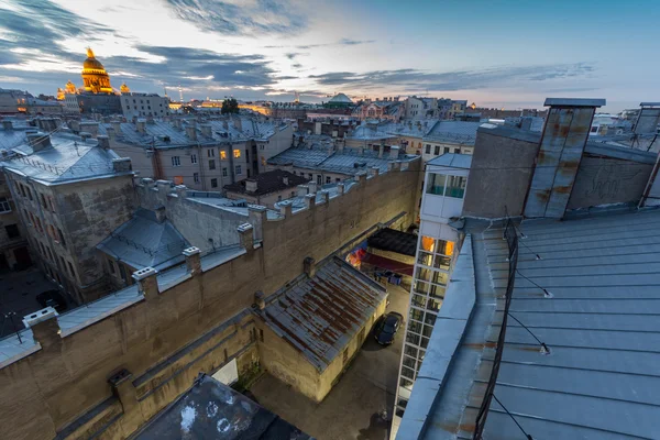 St. Petersburg 'un çatıları — Stok fotoğraf