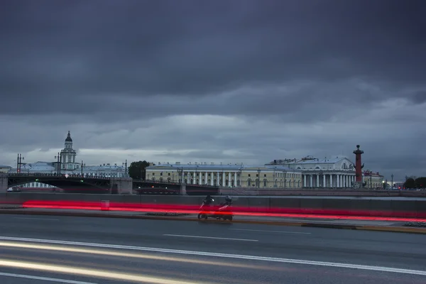 Nabrzeże pałacowe, St. Petersburg, Federacja Rosyjska — Zdjęcie stockowe