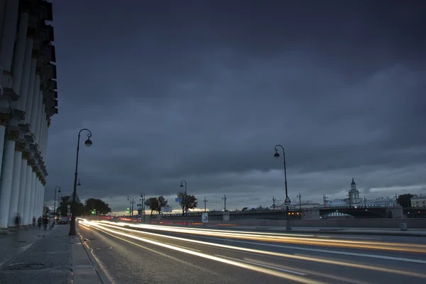 A palota embankment, St. Petersburg, Oroszország — Stock Fotó