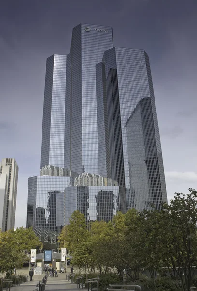 Affärsdistriktet i la Défense i paris — Stockfoto