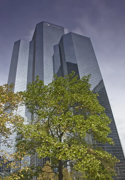 Affärsdistriktet i la Défense i paris — Stockfoto