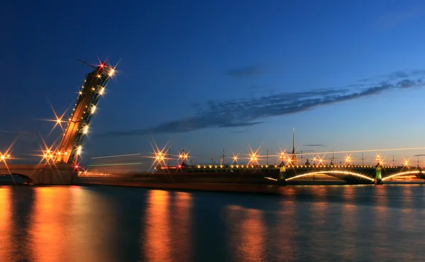 Trinity bridge, San Petersburgo, Rusia — Foto de Stock