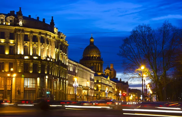 Noite São Petersburgo, Rússia — Fotografia de Stock