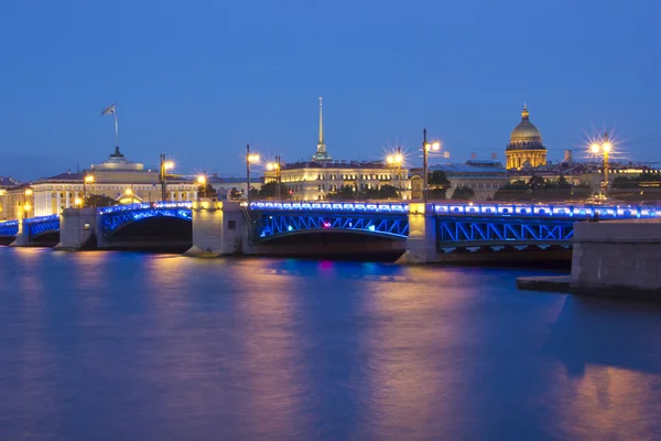 Palace bridge, São Petersburgo, Rússia — Fotografia de Stock