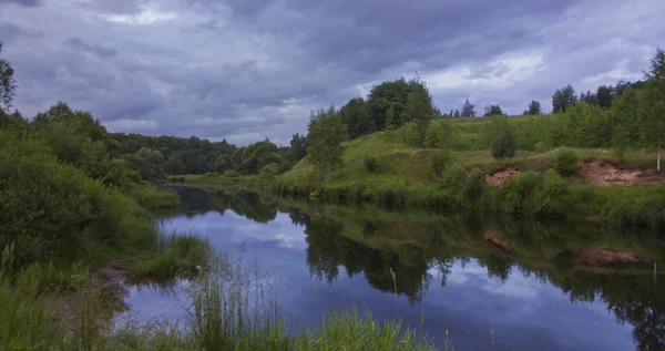 Râul pădure — Fotografie, imagine de stoc