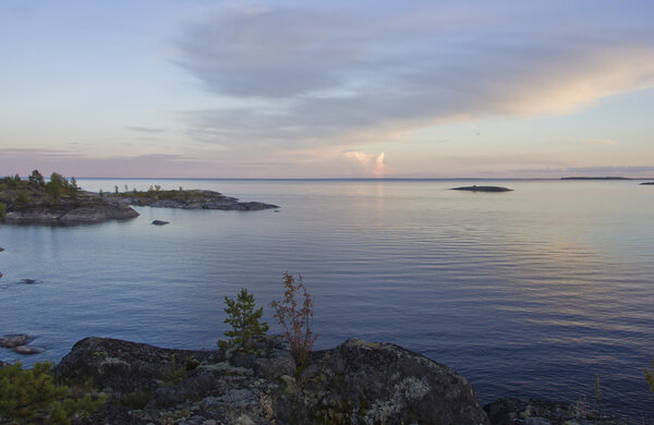 закат на берегу Ладожского озера
