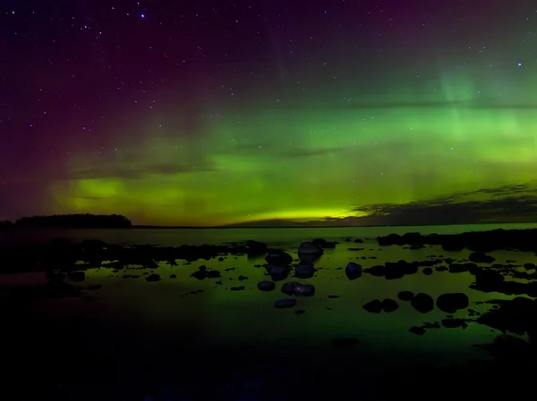 Northern lights 03.11.15, sjön Ladoga, Ryssland — Stockfoto