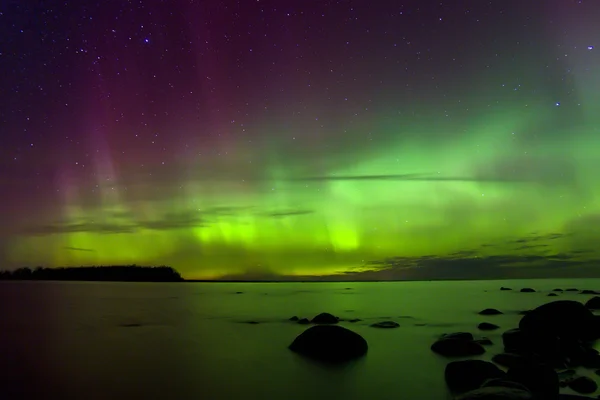 Northern lights 03.11.15, sjön Ladoga, Ryssland — Stockfoto