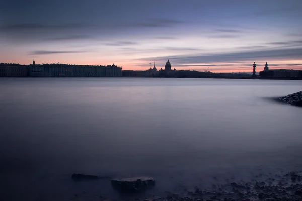 Закат в Санкт-Петербурге — стоковое фото