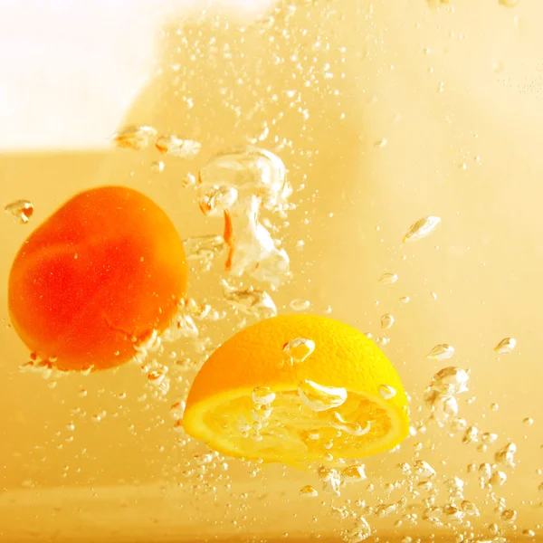 トマトとオレンジ ジュース — ストック写真