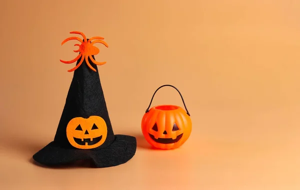 Vista Frontale Del Cappello Strega Halloween Decorato Con Testa Zucca — Foto Stock