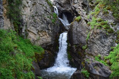 Kairak Şelalesi, Turgen Boğazı
