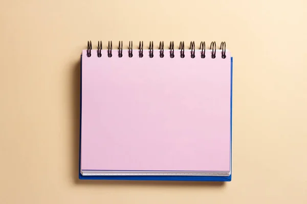 Abrir Caderno Com Página Rosa Fundo Delicado — Fotografia de Stock