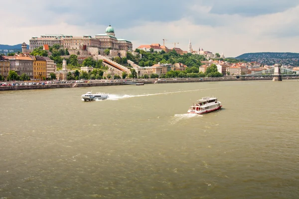 Budapeşte, Macaristan, Tuna Nehri. Buda Castle bir görünüm