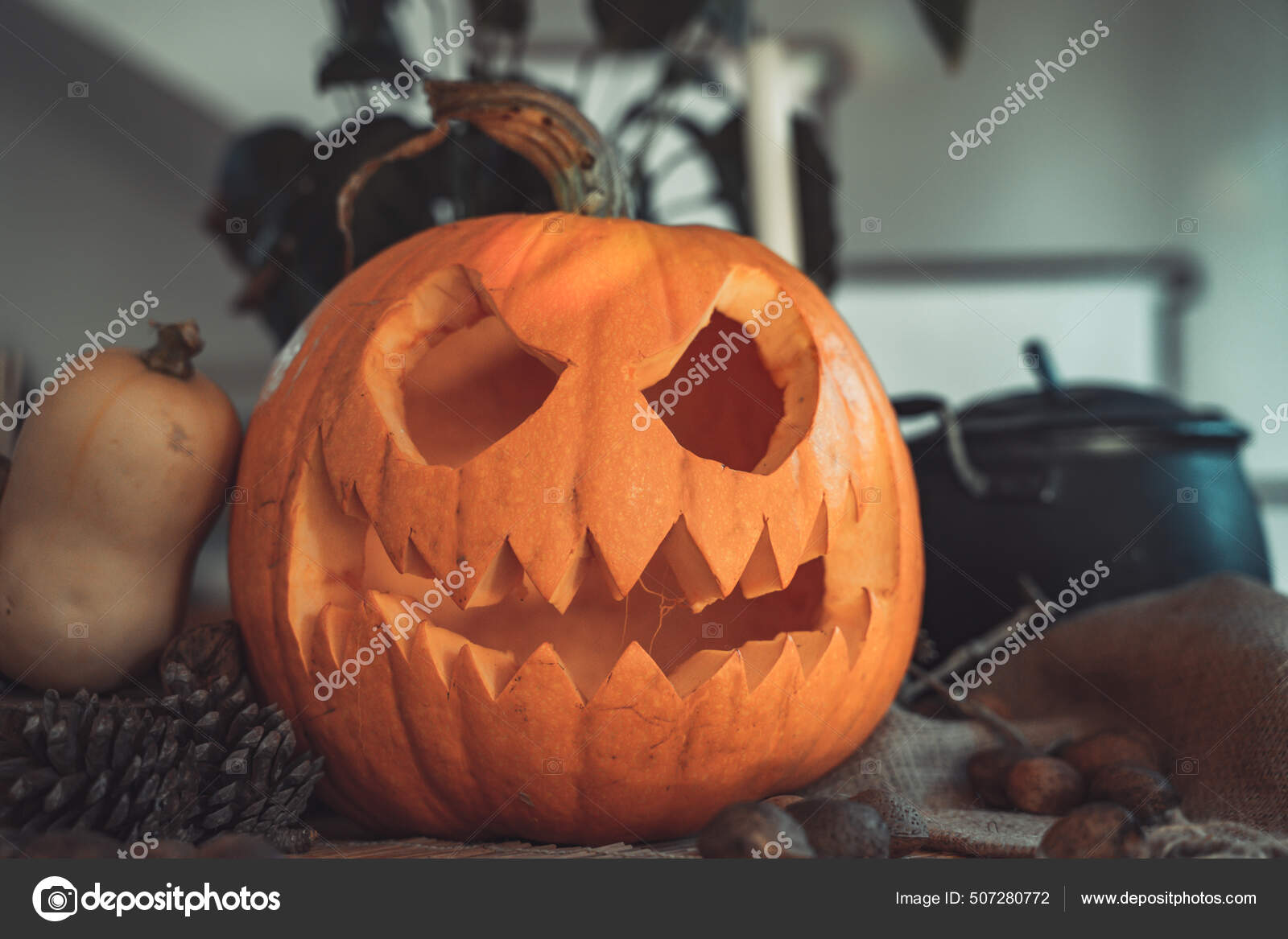 Cara assustadora de abóbora decoração de halloween