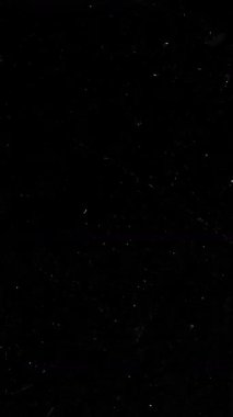 Grunge Dust, Grain ve Flash Efektli Dikey Klasik Film Dokuları. Yüksek kalite 4k görüntü