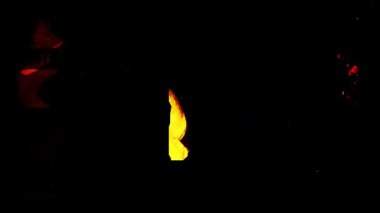 Orijinal film giyimi ve kusurlarıyla eski film makarası dokuma döngüsü. Yüksek kalite 4k görüntü