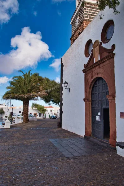 Lanzarote Hiszpania Grudnia 2020 Drzwi Wejściowe Kościoła Villa Teguise Wyspa — Zdjęcie stockowe