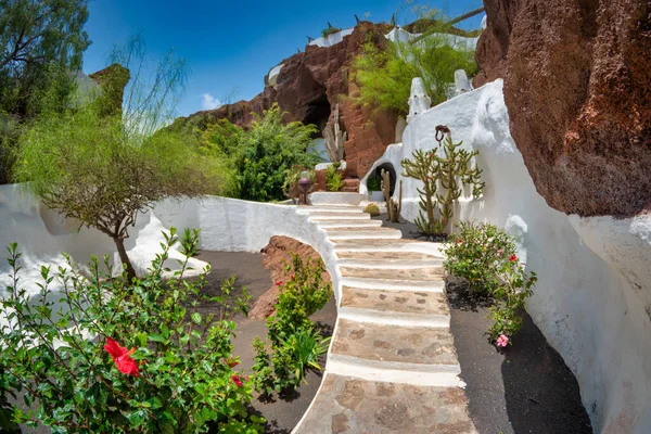 Lanzarote, İspanya - 18 Ocak 2020: Lanzarote Adası, İspanya 'daki Lago Mar Müzesi