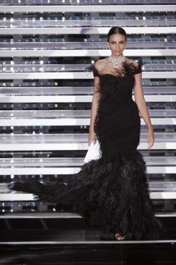 Madalina Ghenea model