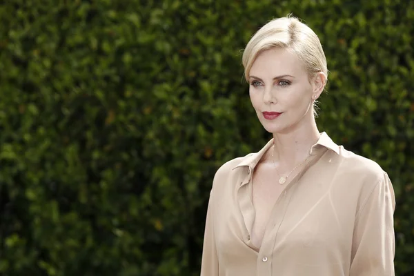 Charlize Theron - actriz — Foto de Stock