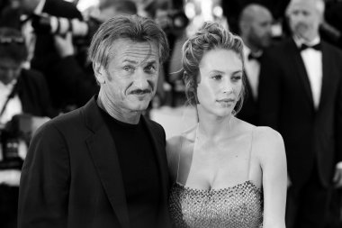 Sean Penn ve Dylan Frances Penn 