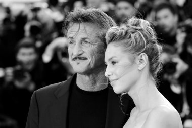Sean Penn ve Dylan Frances Penn 