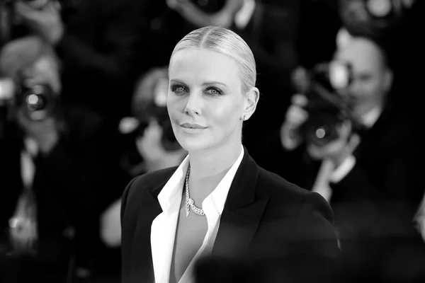 Charlize Theron - skådespelerska — Stockfoto