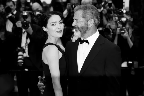 Mel Gibson, Rosalind Ross — Stockfoto